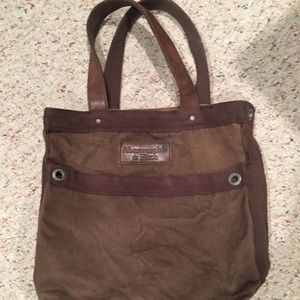 Abercrombie & Fitch Tote